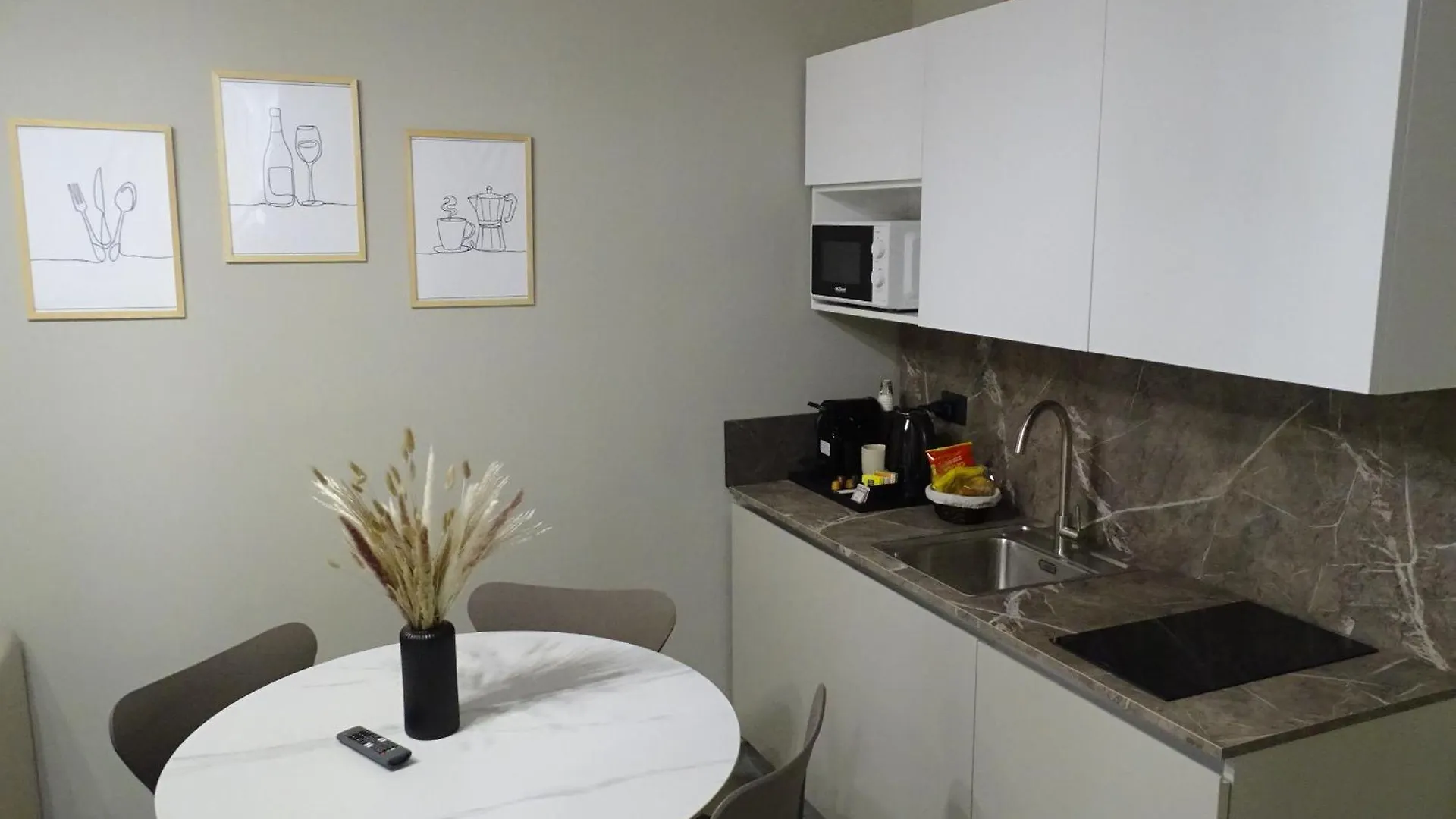 Guest house Karma6Rooms Catania Italy